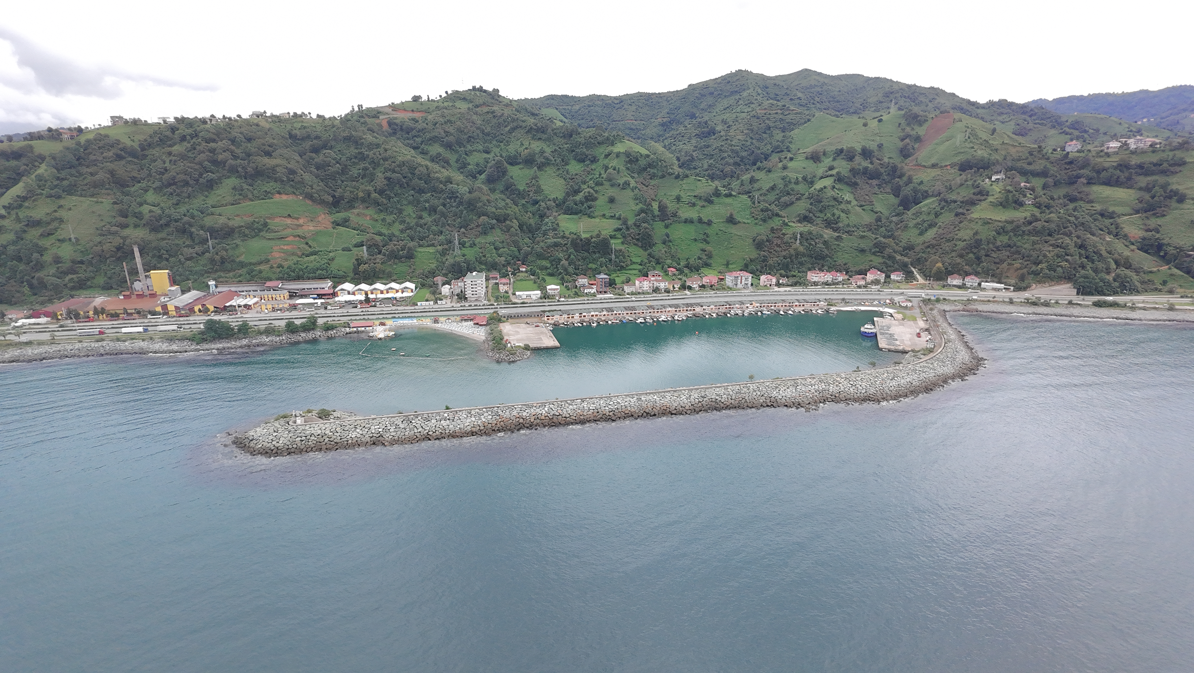 FINDIKLI BALIKÇI BARINAĞI