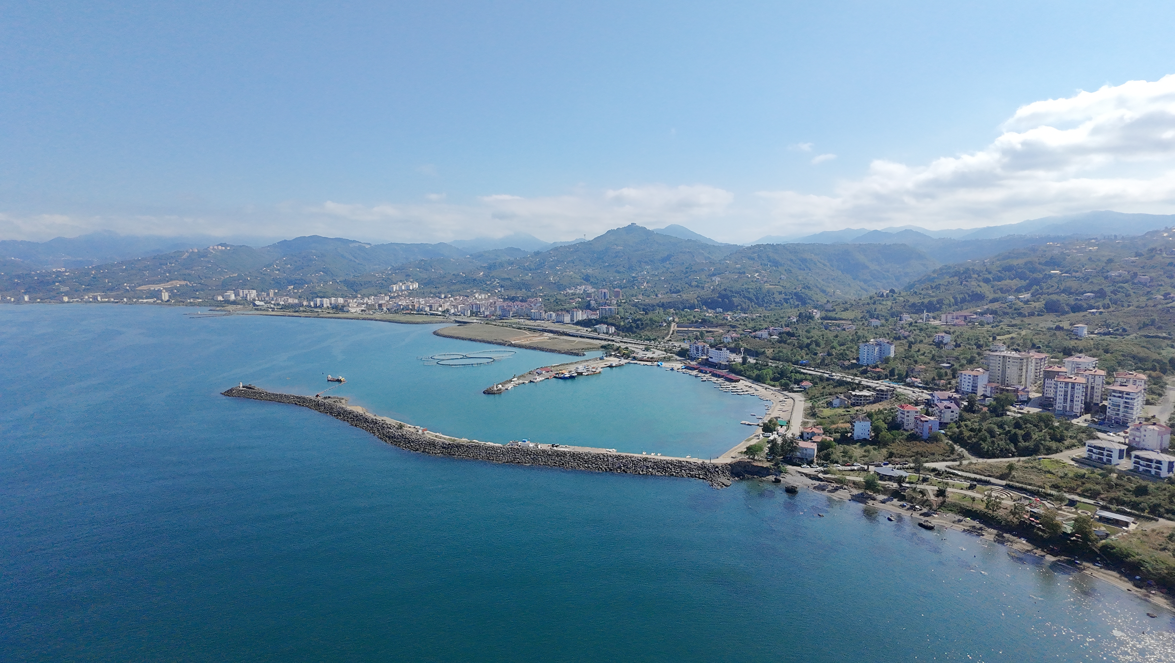 BEŞİKDÜZÜ LİMANI